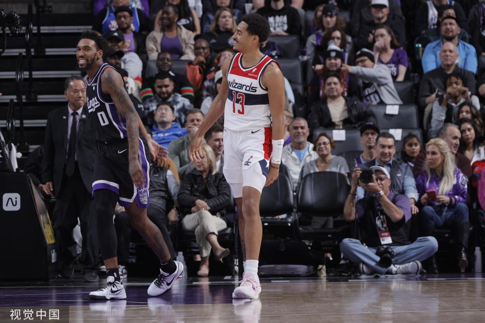 串熠熠生辉 串熠熠生辉