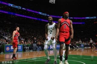 与其他球员 与其他球员